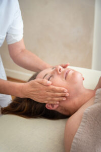 Soulagez vos maux Massages bien-être massages traditionnels modelages