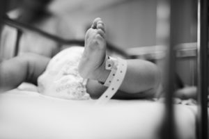 Le Nursing Touch, un soin inclusif pour les nourrissons, les enfants